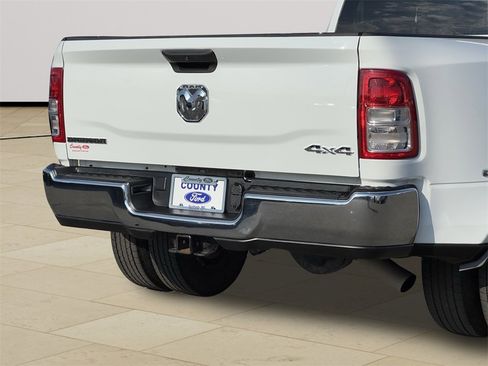 Used 2024 RAM 3500 Big Horn image 42