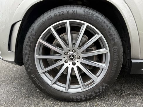 Certified 2022 Mercedes-Benz GLS 450 4MATIC image 17