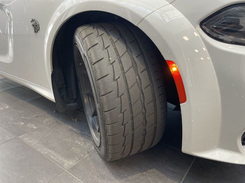 Used 2021 Dodge Charger SRT Hellcat RWD image 14