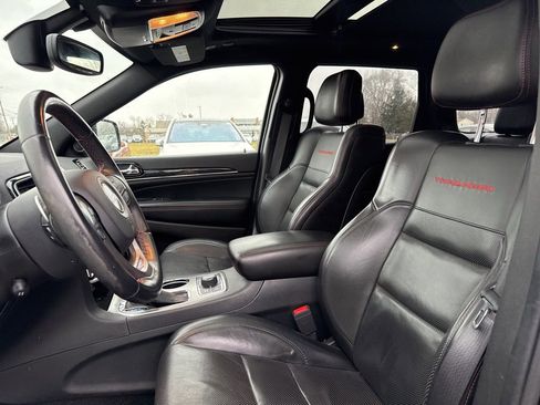 Used 2020 Jeep Grand Cherokee Trailhawk w/ Trailhawk Luxury Group image 9