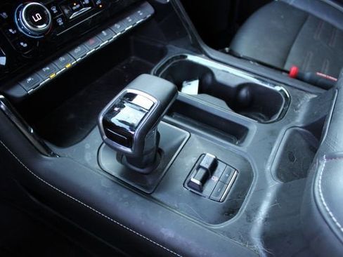 Used 2024 GMC Sierra 1500 AT4X image 27