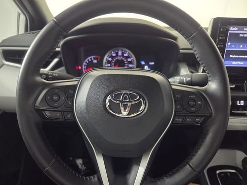Used 2021 Toyota Corolla SE FWD image 17