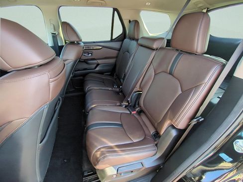 Used 2025 Honda Pilot Elite image 10