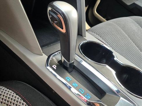 Used 2015 Chevrolet Equinox LT w/ Driver Convenience Package image 15