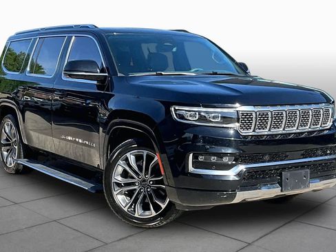 Used 2022 Jeep Grand Wagoneer Series III AWD/4WD image 3