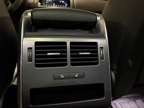 Used 2019 Land Rover Range Rover Sport SE image 23