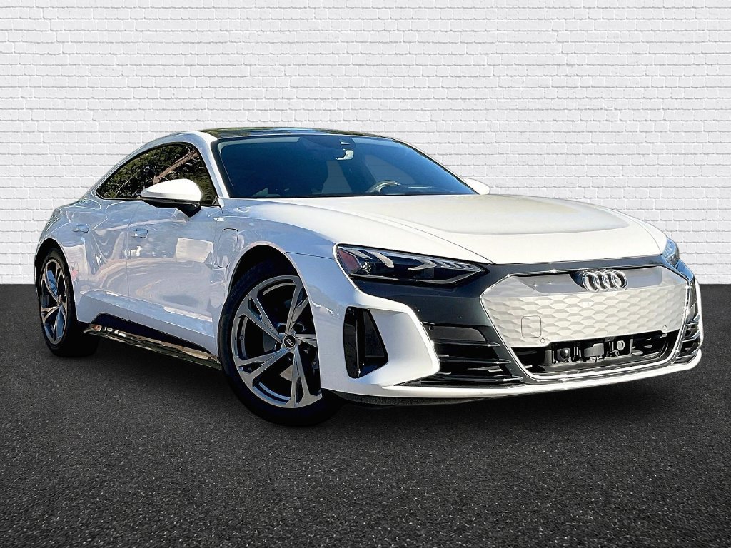 Used 2022 Audi e-tron GT Premium Plus AWD/4WD image 3