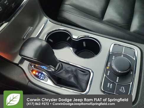 Certified 2022 Jeep Grand Cherokee Limited image 28