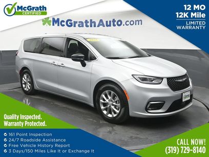 Used 2026 Chrysler Pacifica Limited