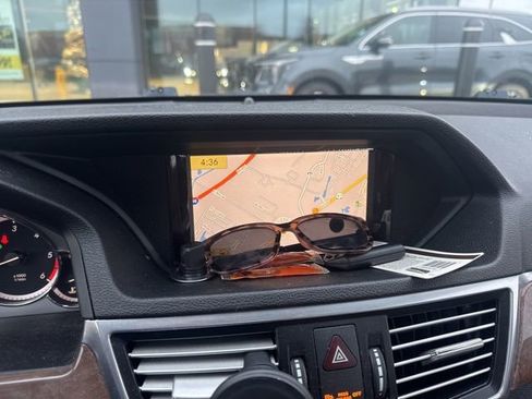 Used 2012 Mercedes-Benz E 350 BlueTEC Sedan image 13