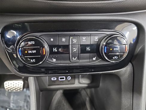 Certified 2023 Buick Encore GX Select w/ Sport Touring Package image 26