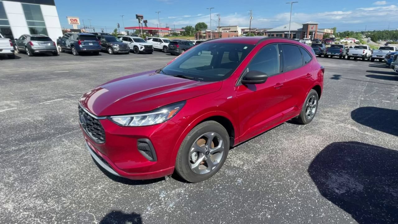 Used 2023 Ford Escape ST-Line AWD/4WD image 5