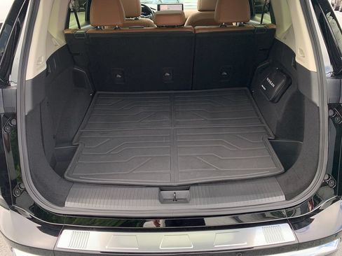 Used 2025 Nissan Rogue Platinum FWD image 28