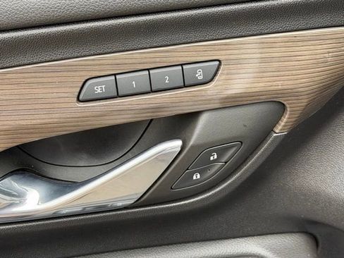 Used 2023 GMC Terrain Denali w/ Denali Premium Package image 21