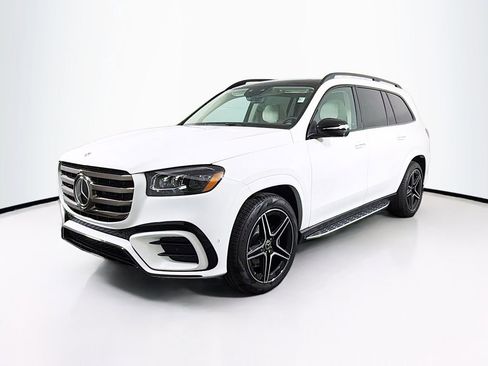 New 2026 Mercedes-Benz GLS 450 4MATIC image 3