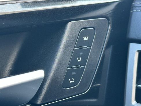 Used 2022 Mitsubishi Outlander SEL image 15