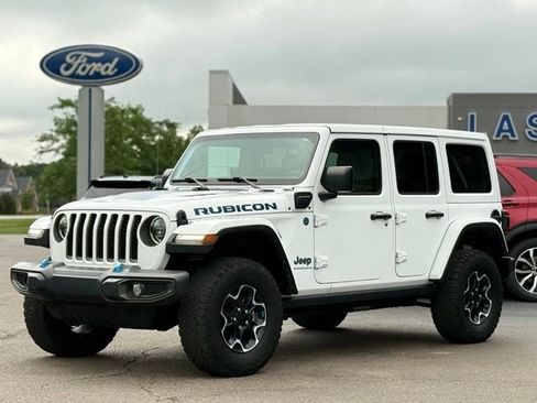 Used 2023 Jeep Wrangler Unlimited Rubicon 4xe w/ Cold Weather Group AWD/4WD image 49
