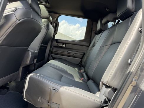 Used 2025 Toyota Tacoma Limited image 31