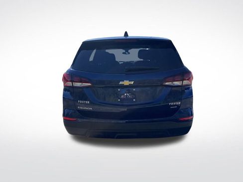 Used 2022 Chevrolet Equinox LS w/ LS Convenience Package image 4