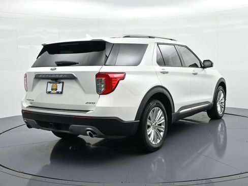 Used 2023 Ford Explorer Limited w/ Limited Technology Package AWD/4WD image 6