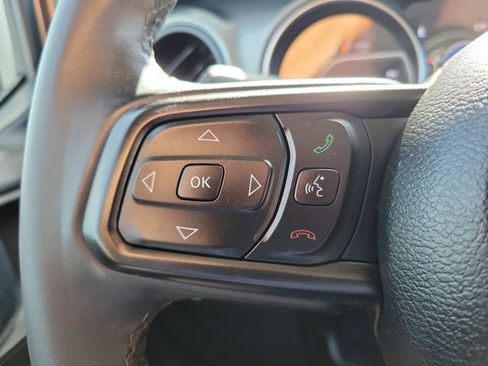Used 2021 Jeep Gladiator Sport AWD/4WD image 20