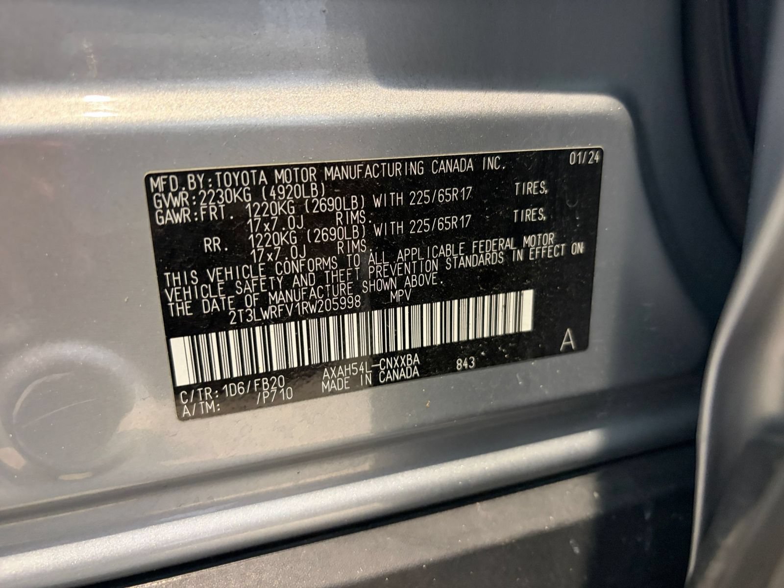 Used 2024 Toyota RAV4 LE AWD/4WD image 28