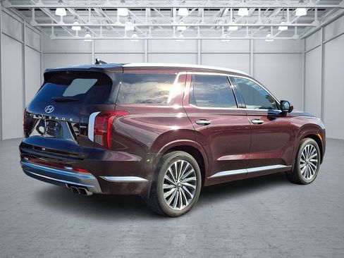 Certified 2023 Hyundai Palisade Calligraphy w/ Cargo Package image 6