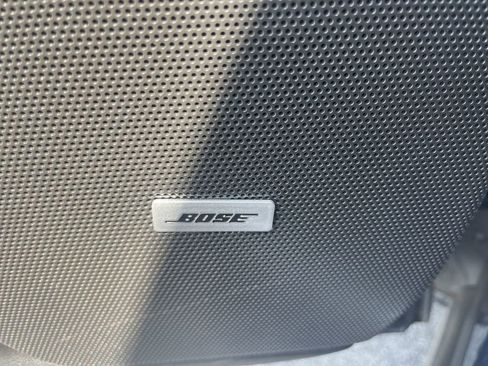 Certified 2025 Cadillac XT6 Premium Luxury image 36