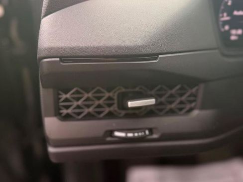 Used 2025 Honda Accord SE image 25