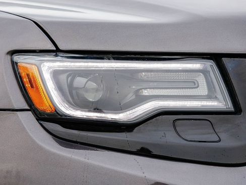 Used 2021 Jeep Grand Cherokee Trackhawk w/ Trailer Tow Group IV image 7