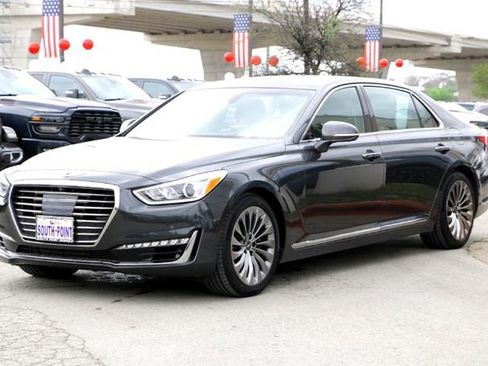 Used 2019 Genesis G90 3.3T Premium image 7