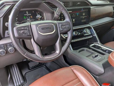 Used 2025 GMC Sierra 2500 Denali Ultimate w/ Max Trailering Package AWD/4WD image 14