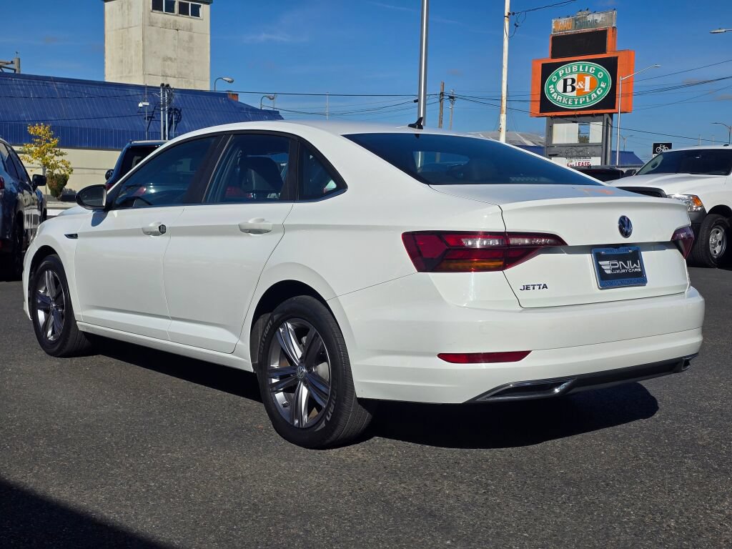 Used 2019 Volkswagen Jetta R-Line FWD image 8