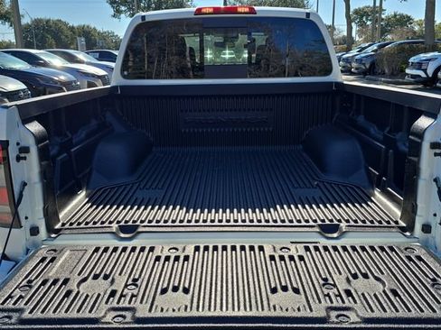 New 2026 Nissan Frontier Pro-X w/ Tow Package RWD image 12
