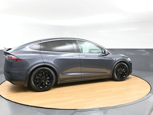 Used 2016 Tesla Model X 75D AWD/4WD image 6