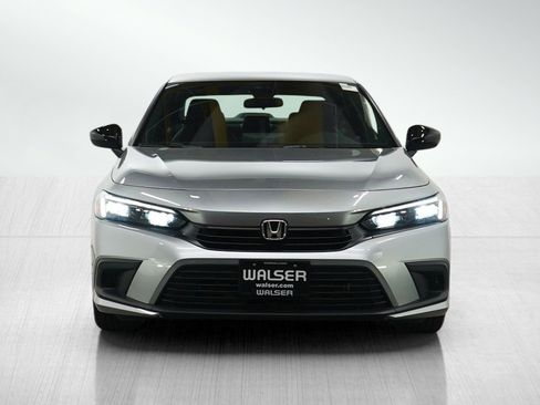 Used 2023 Honda Civic Sport image 9