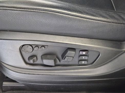 Used 2013 BMW X6 M image 21