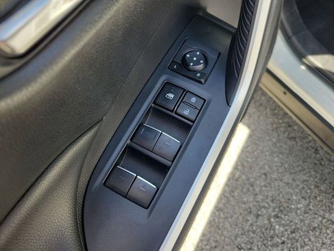 Used 2024 Toyota RAV4 XLE FWD image 14