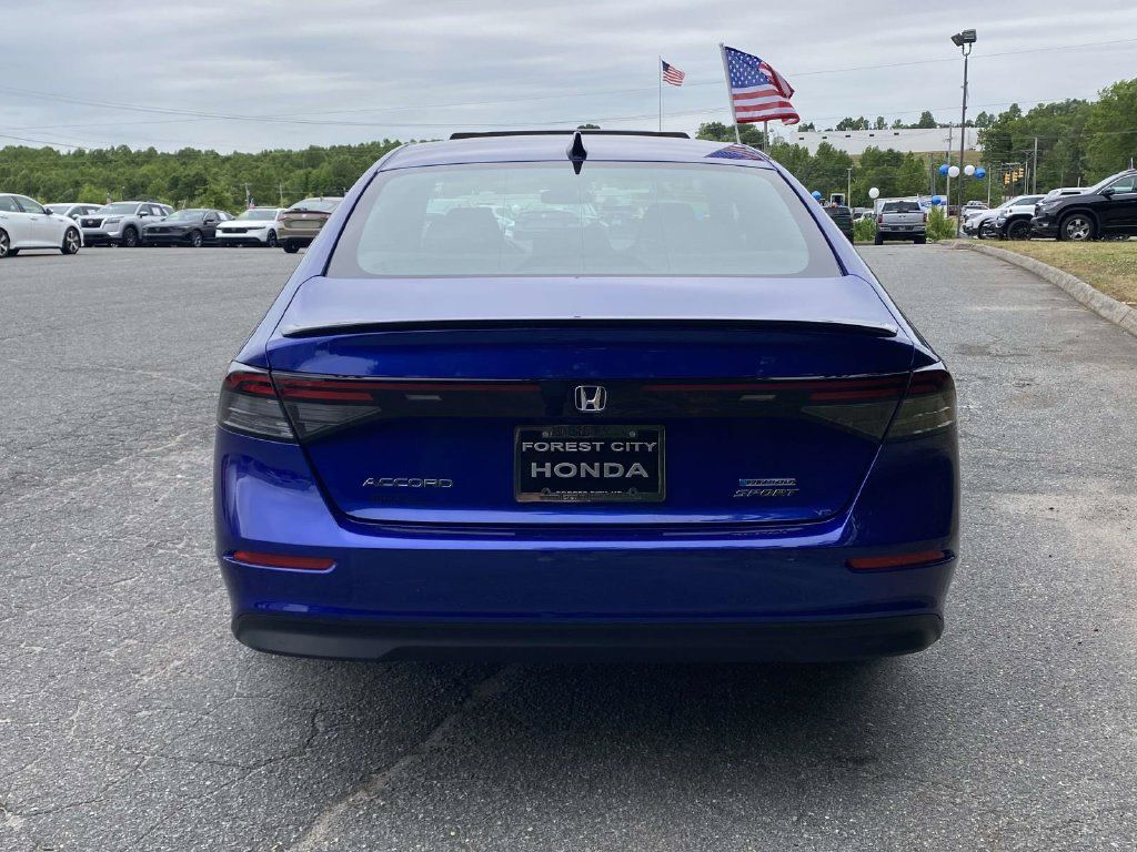 Certified 2025 Honda Accord Sport image 4
