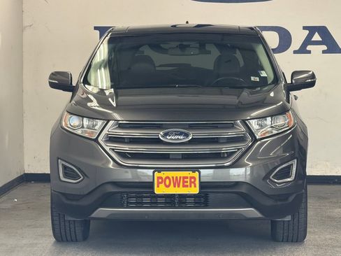 Used 2017 Ford Edge Titanium w/ Equipment Group 301A AWD/4WD image 8