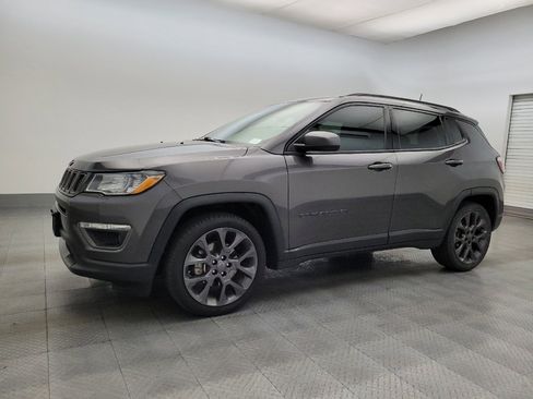 Used 2021 Jeep Compass Latitude w/ Sun and Sound Group FWD image 2