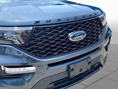 Used 2023 Ford Explorer ST w/ Equipment Group 401A AWD/4WD image 30
