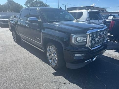 Used 2018 GMC Sierra 1500 Denali w/ Denali Ultimate Package AWD/4WD image 30