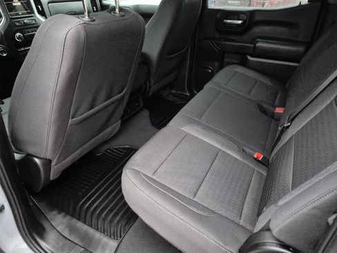 Used 2024 Chevrolet Silverado 1500 Custom image 13