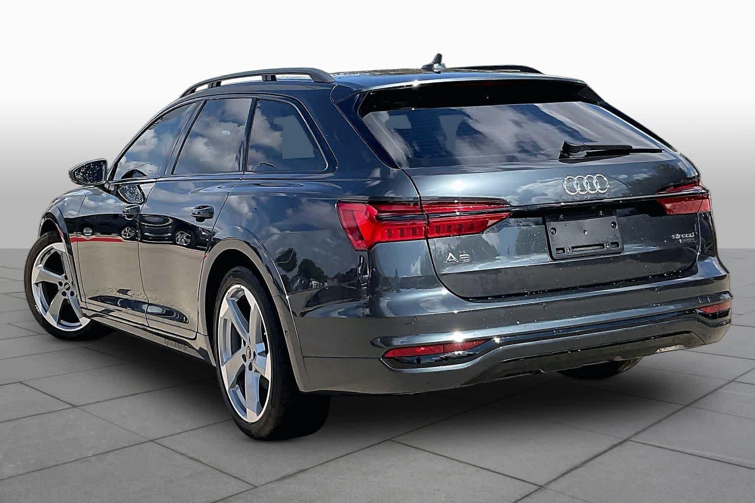 Used 2023 Audi A6 3.0T allroad Prestige w/ Prestige Package AWD/4WD image 12