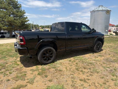 Used 2020 RAM 2500 Limited AWD/4WD image 6