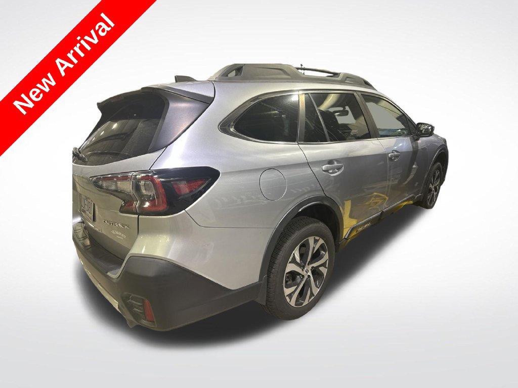 Used 2022 Subaru Outback Limited AWD/4WD image 1