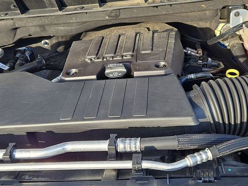 Used 2022 Chevrolet Silverado 1500 Custom image 33