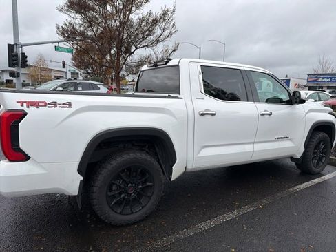 Used 2022 Toyota Tundra Limited w/ TRD Off-Road Package image 8