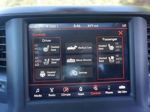 Used 2019 RAM 1500 Laramie RWD image 12